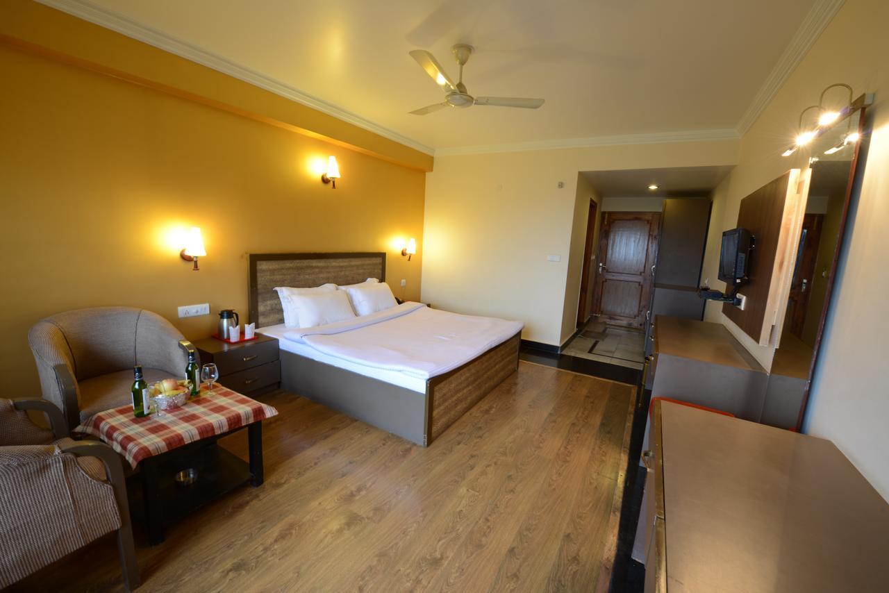 Hotel Park Paradise Manali מנאלי מראה חיצוני תמונה