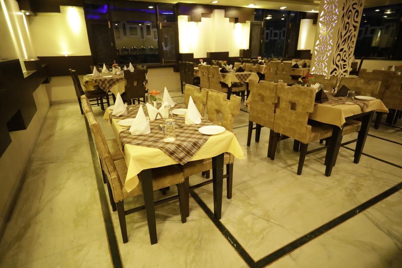 Hotel Park Paradise Manali מנאלי מראה חיצוני תמונה